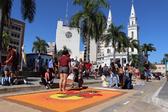 Comércio campista poderá funcionar no feriado de Corpus Christi