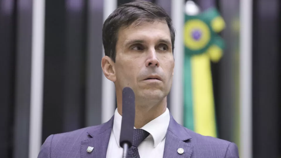 Deputado federal critica escolha de vice-candidato em Nova Friburgo