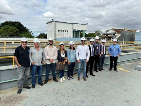 Equipe do Ministério Público MPRJ visita estação de tratamento da empresa Águas do Paraíba