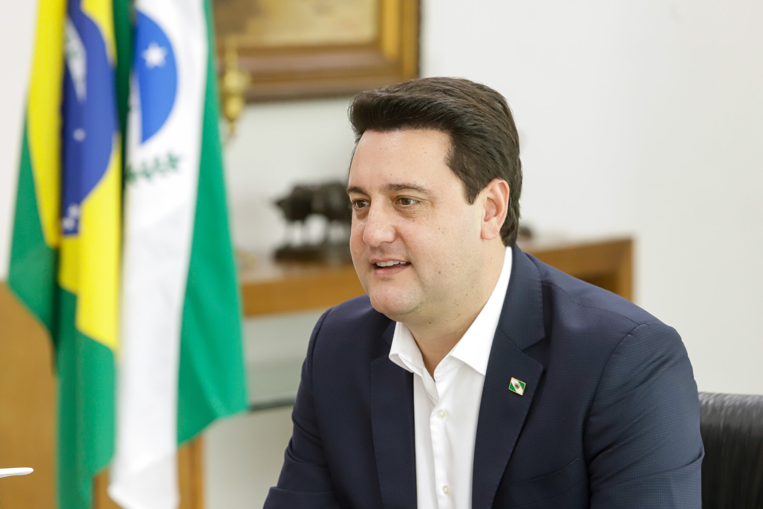 Alerj aprova Medalha Tiradentes a Ratinho Júnior em reconhecimento que ultrapassa fronteiras políticas